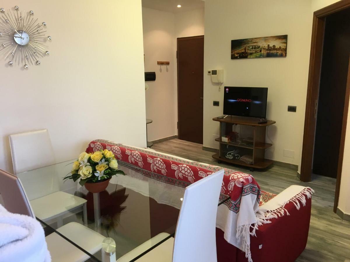 Accogliente Bilocale Apartment Novara Luaran gambar